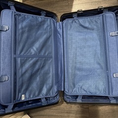 キャリーケース 黒 　の画像