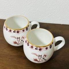 猫柄マグカップ　2個セット　とことこサーカス
の画像