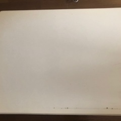 折りたたみテーブルの画像