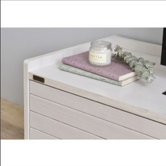 【県内発送も可能】白おしゃれなテレビボード  （Amazon売り切れ）定価3万以上します。の画像