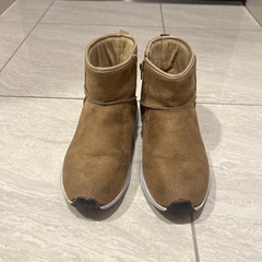 MIROH 　ブーツ　冬　靴　24.0の画像