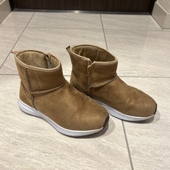 MIROH 　ブーツ　冬　靴　24.0の画像