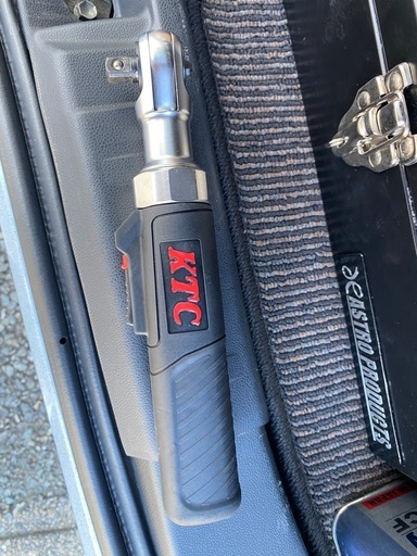 今週引取りのみ現価格 KTC 電動ラチェット コードレス