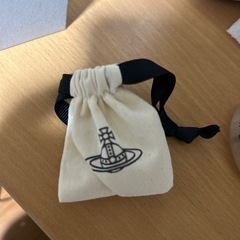 Vivienne Westwood ピアスの画像