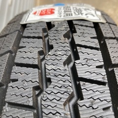 No.140 未使用スタットレスタイヤ145r12 4H PCD100 スチールホイール付4本セットの画像