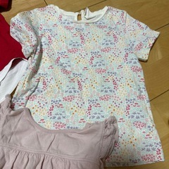 90 サイズ 4つセット Tシャツの画像