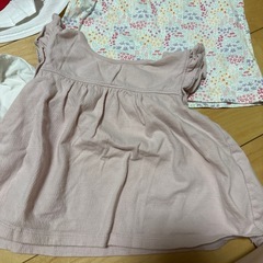 90 サイズ 4つセット Tシャツの画像