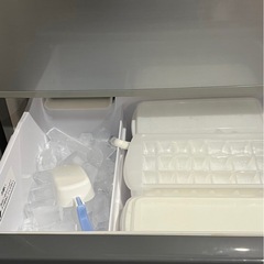 冷蔵庫　アクア【355L】の画像