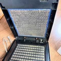 く空気清浄機の画像