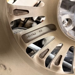 ヴェルファイア、アルファード、タイヤ、ホイールの画像