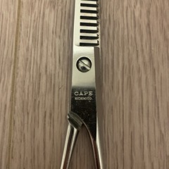 　CAPE ケープ  理容ハサミ　カットハサミorスキハサミ 髪切りバサミ カットバサミ スキバサミ 散髪 スキバサミの画像