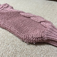 サイズF　ショート丈　暖かいセーター　カーディガン　ケーブル編み　ピンクの画像