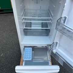 【極美品】2023年式　三菱　146ℓの画像