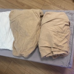 【美品】ヘルシーライン　ダブル　マットレス　カバー付きの画像