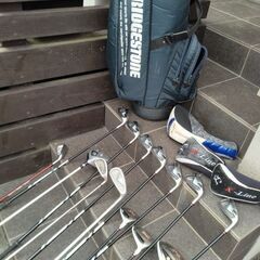 【問い合わせ多数のため返信順番になります】ゴルフクラブ　ゴルフバッグ　セットの画像