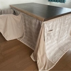 ダイニングこたつテーブルの画像