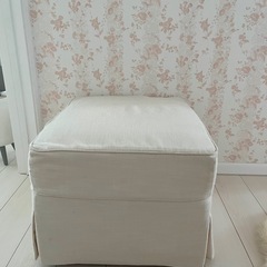 ニトリ オットマン ソファ アイボリーの画像