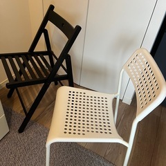 IKEA テーブルの画像