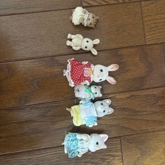 【受付終了】シルバニア　家具・人形の画像