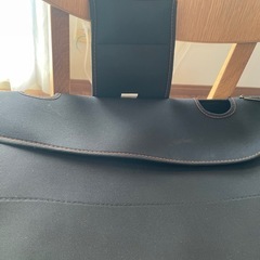 🚗【チャイルドシート保護マット】の画像