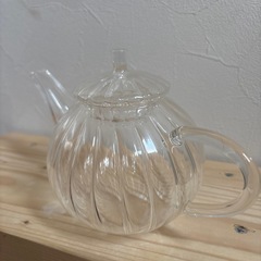 キャトルセゾン　ガラスのティーポットの画像