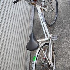 歳末処分価格！激安中古車！工場の移動などお使い頂けます。26インチ自転車の画像