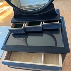 ドレッサーの画像