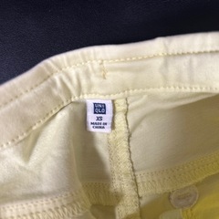 UNIQLOパンツの画像