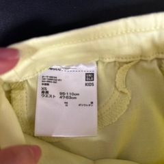 UNIQLOパンツの画像