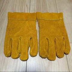 ペットグローブ 噛みつき対策バーベキューBBQ手袋革製本革 焚き火グローブ耐熱キャンプ男女兼用フリーサイズの画像