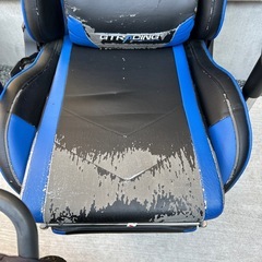 ゲーミングチェアの画像