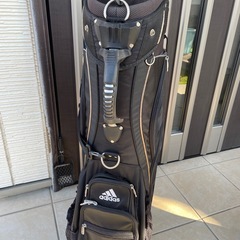 【adidas】♪ゴルフバック♪の画像