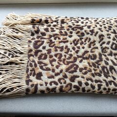 ストールですの画像