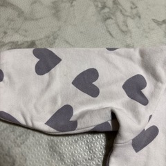 訳あり　UNIQLO ハート柄トレーナー 90の画像