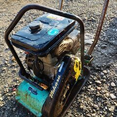 中古 (やや傷や汚れあり) mikasa/ミカサ MVC-50G 56kg エンジンプレートコンパクターの画像