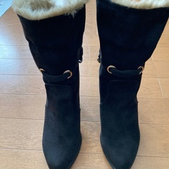 ショーブーツ　モコモコの画像