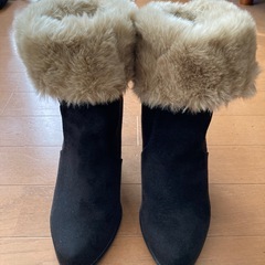 ショーブーツ　モコモコの画像