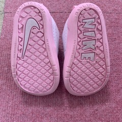 NIKE ファーストシューズの画像