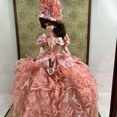 SUKIYO DOLL リボン フランス人形 ガラスケース付 インテリア 置物 昭和レトロの画像