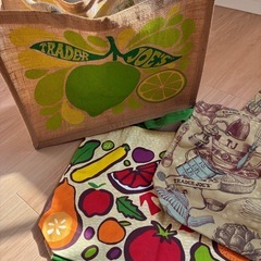 Trader Joe’sエコバッグの画像