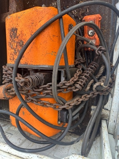 日立　電動ホイスト500kg