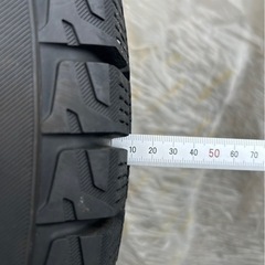 スタッドレスタイヤの画像