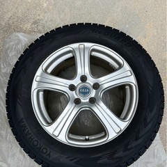 スタッドレスタイヤの画像