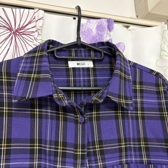 WEGOチェックシャツの画像