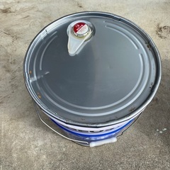 20ﾘｯﾀｰオイル缶（オイル無し）空缶あげます の画像