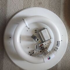 蛍光灯照明器具　直径30cmの画像