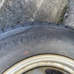 スタッドレスタイヤの画像