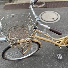【11/1,2,3,5引取り限定】26インチ自転車の画像