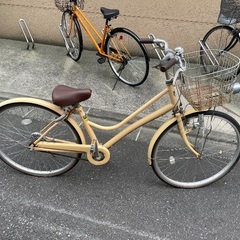 【11/1,2,3,5引取り限定】26インチ自転車の画像