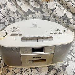 【TOSHIBA】TY-CD55 CDラジカセ　  の画像